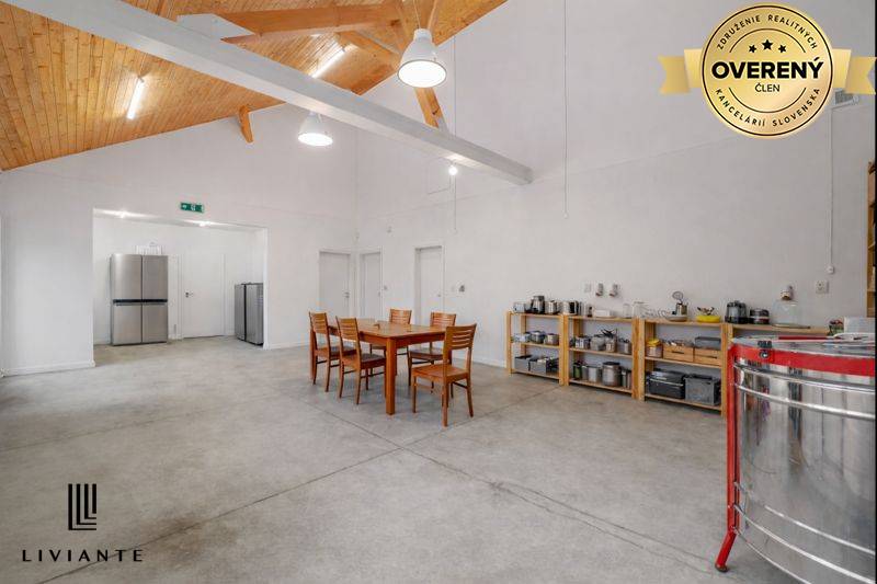 Lab_Ovocny sad_23.jpg