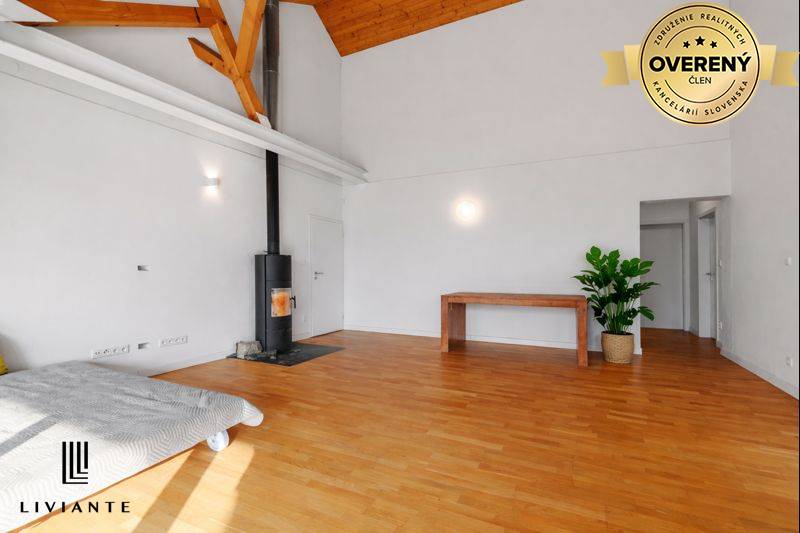 Lab_Ovocny sad_38.jpeg